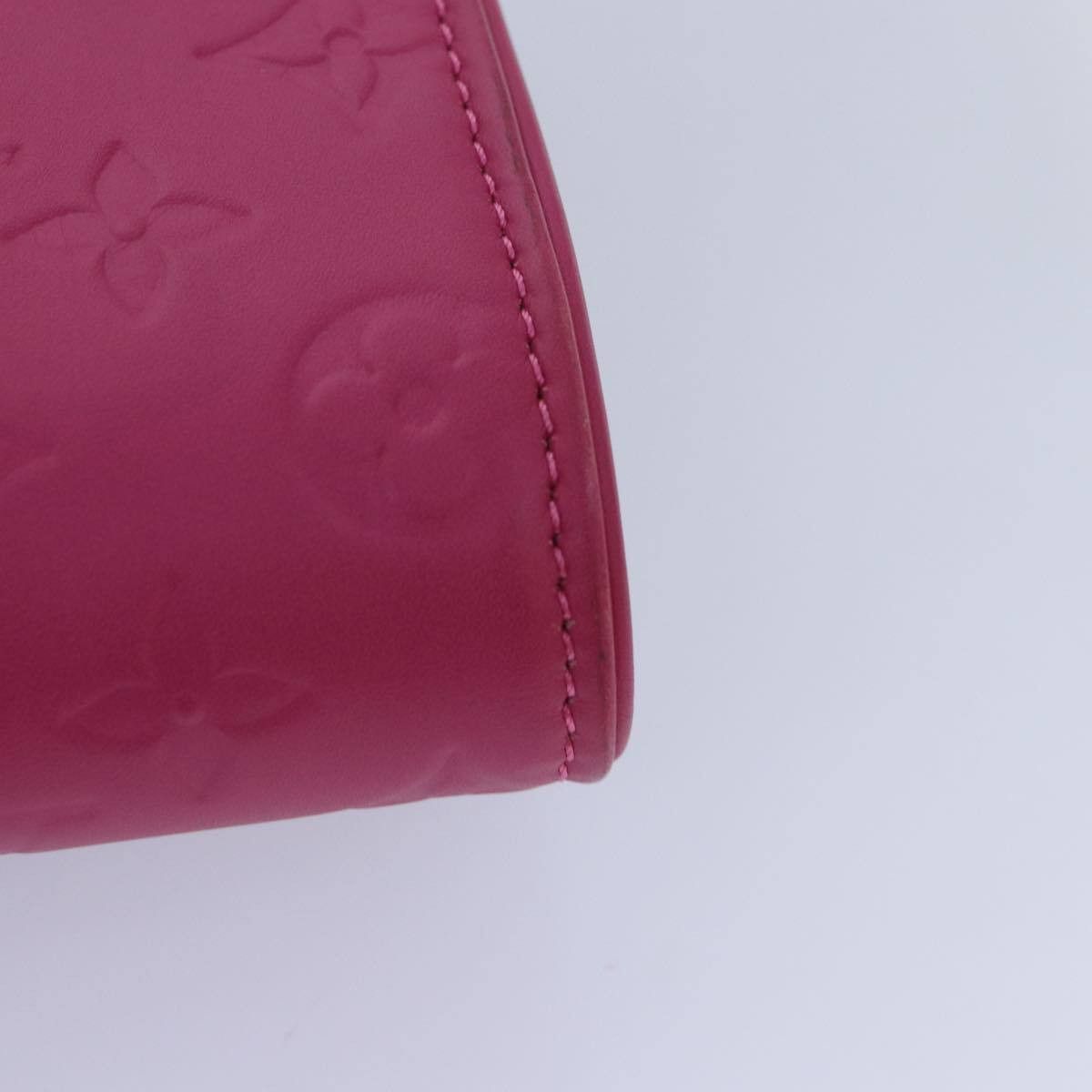 Louis Vuitton Louis Vuitton Courtney Clutch Embossed Leather Size ONE SIZE - 11 Thumbnail