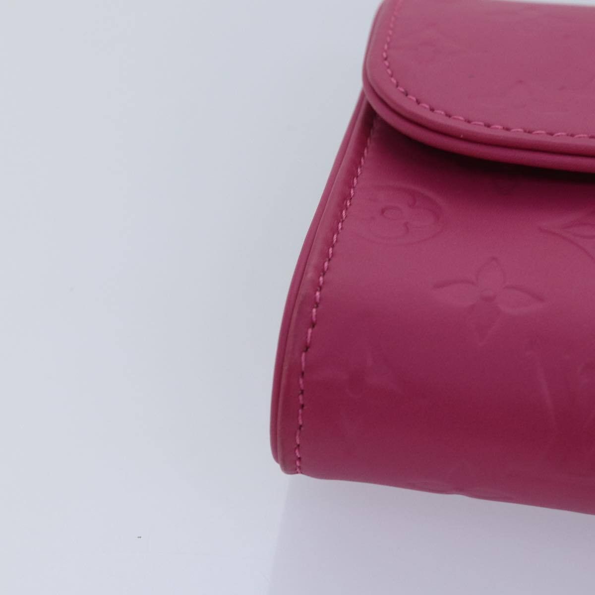 Louis Vuitton Louis Vuitton Courtney Clutch Embossed Leather Size ONE SIZE - 8 Thumbnail