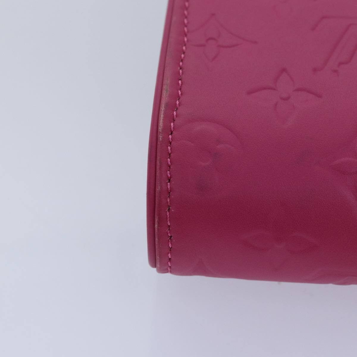 Louis Vuitton Louis Vuitton Courtney Clutch Embossed Leather Size ONE SIZE - 10 Thumbnail