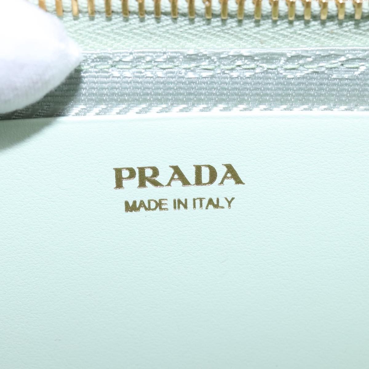 Prada Prada Triangle Logo Zip Around Shoulder Bag Raffia and Leather Size ONE SIZE - 6 Thumbnail