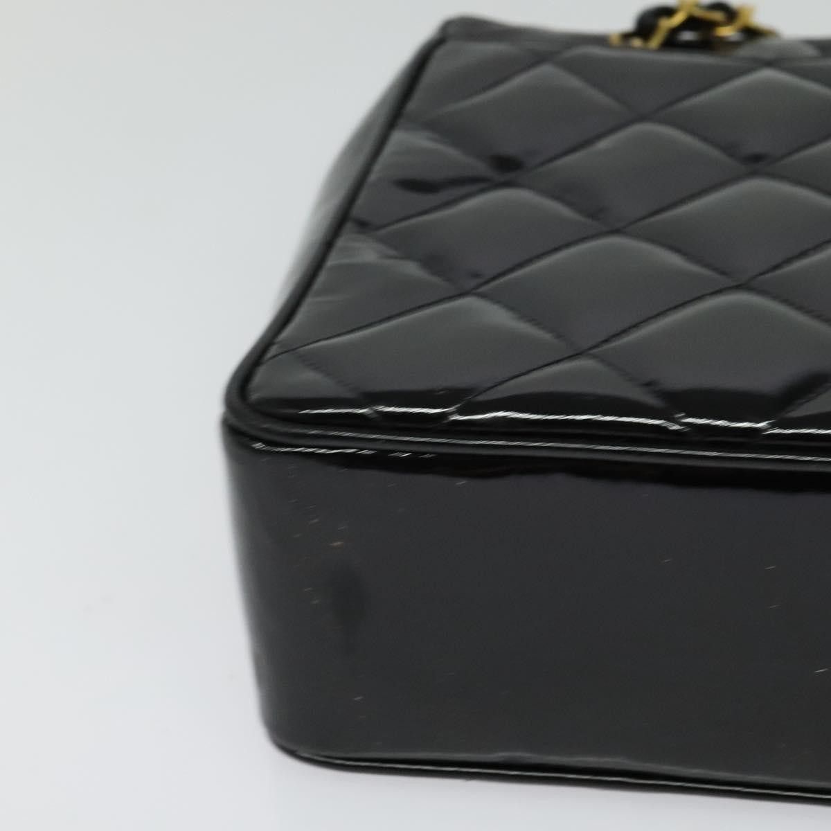 Chanel Chanel Vintage Chain Tote Quilted Patent Size ONE SIZE - 9 Thumbnail