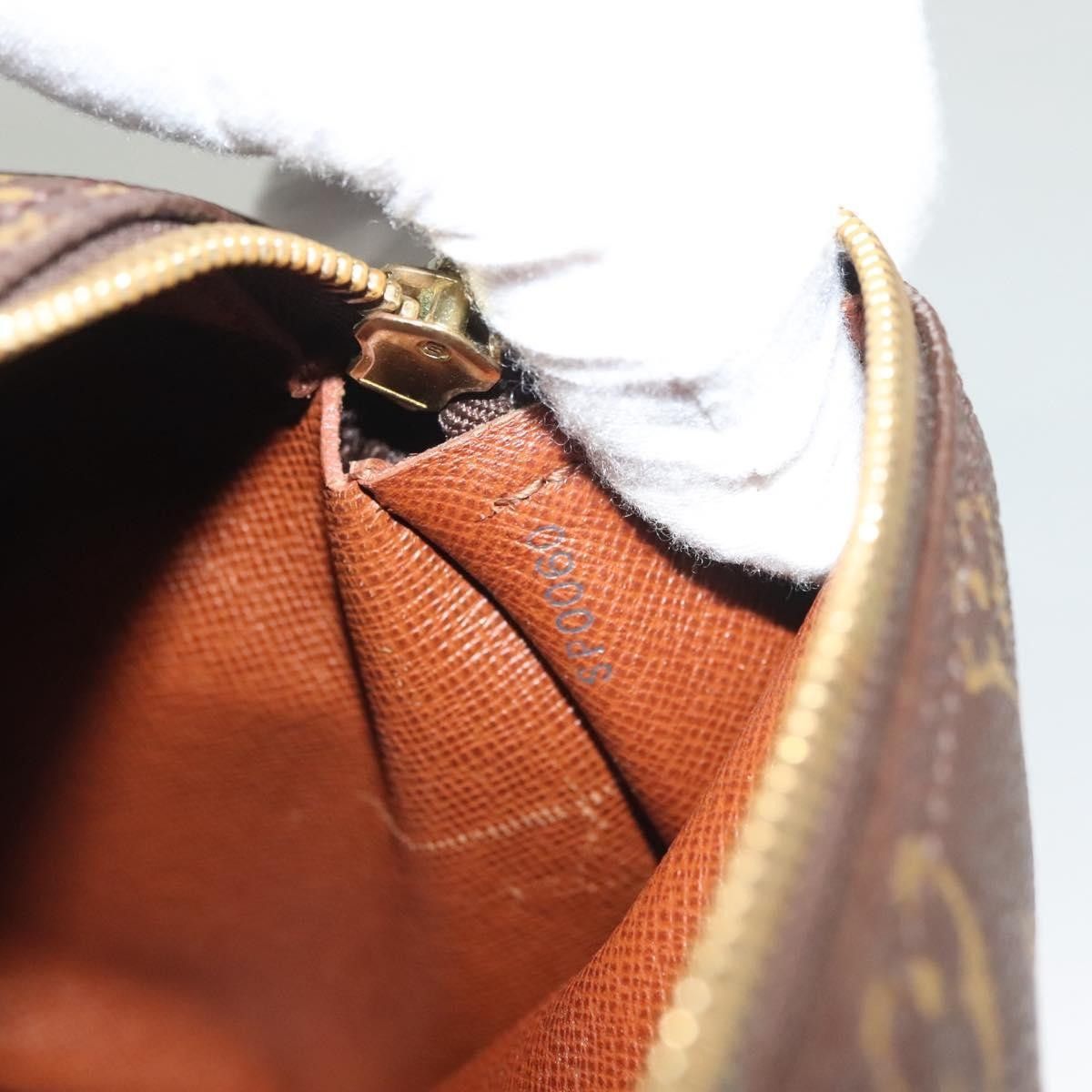 Louis Vuitton Louis Vuitton Papillon Handbag Monogram Canvas Size ONE SIZE - 7 Thumbnail