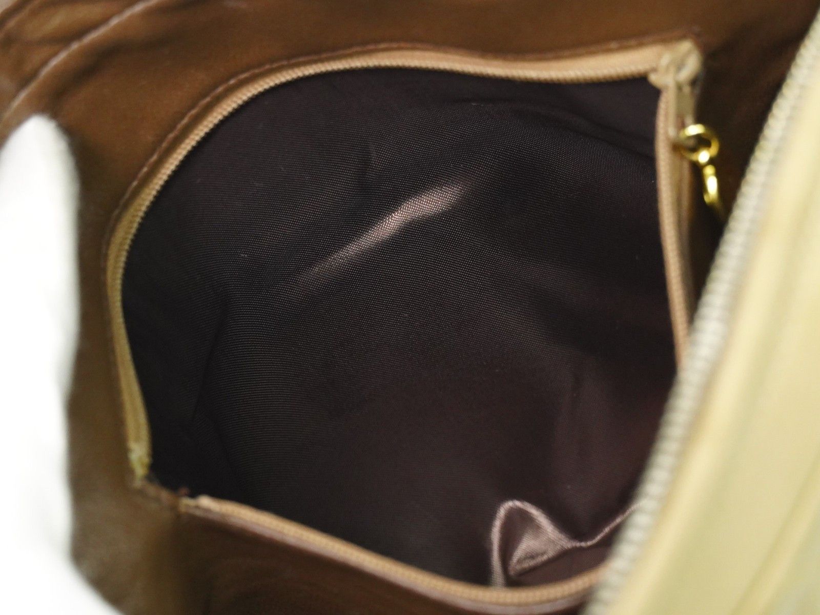 Chanel Chanel Vintage Camera bag Quilted Lambskin Size ONE SIZE - 18 Thumbnail