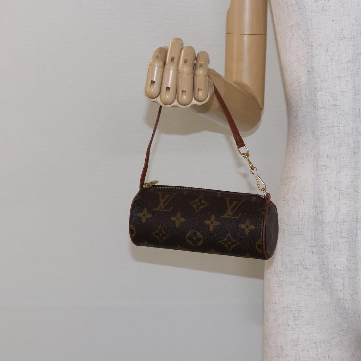 Louis Vuitton Louis Vuitton Papillon Pochette Monogram Canvas Size ONE SIZE - 13 Thumbnail