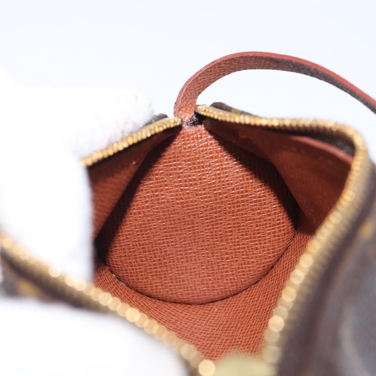 Louis Vuitton Louis Vuitton Papillon Pochette Monogram Canvas Size ONE SIZE - 18 Thumbnail