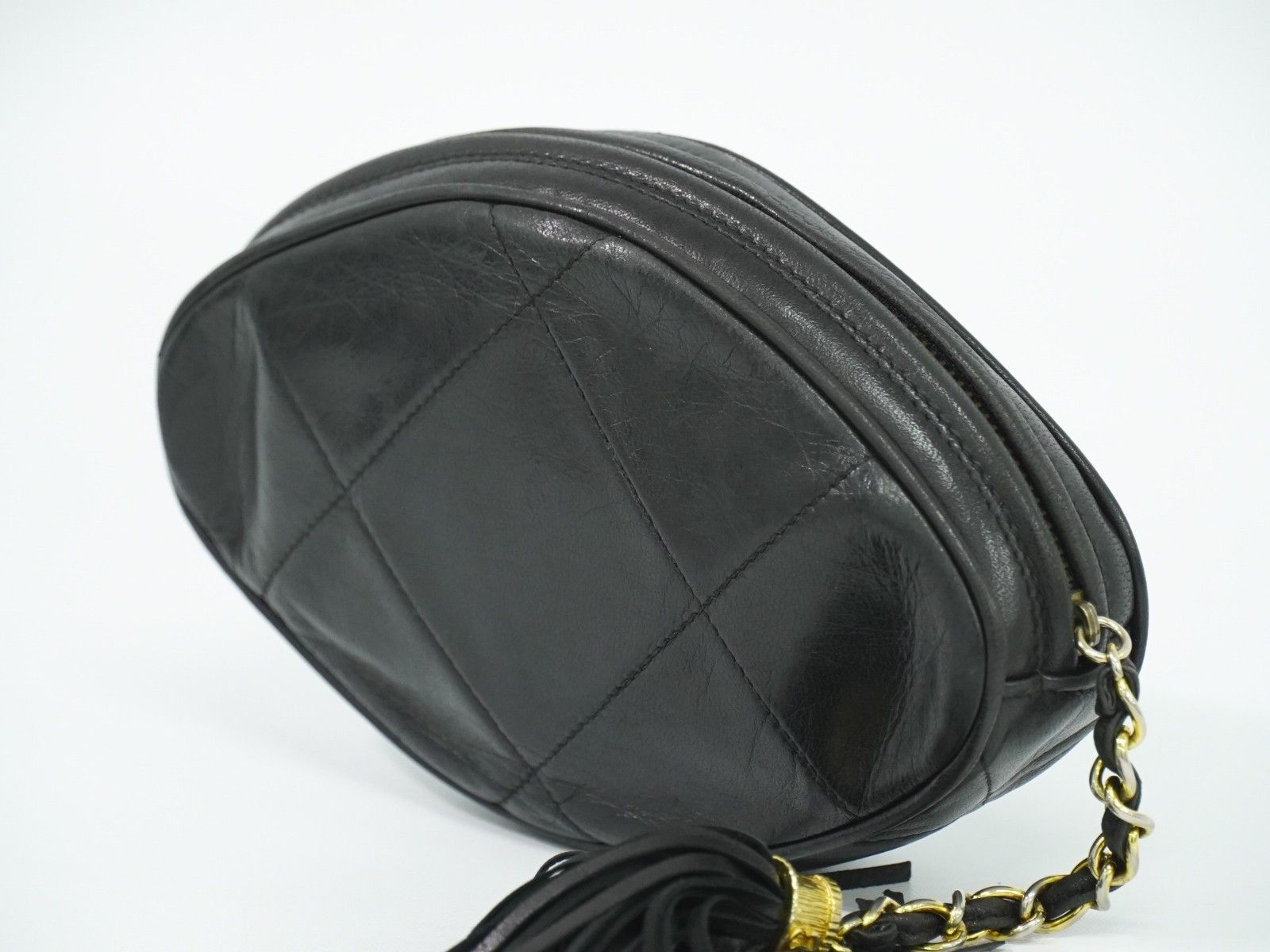 Chanel Chanel Vintage Diamond CC Tassel Clutch Quilted Lambskin Size ONE SIZE - 2 Thumbnail