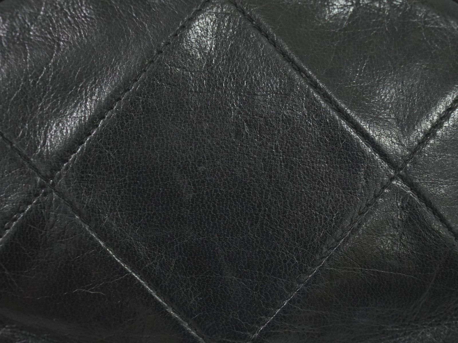Chanel Chanel Vintage Diamond CC Tassel Clutch Quilted Lambskin Size ONE SIZE - 17 Thumbnail