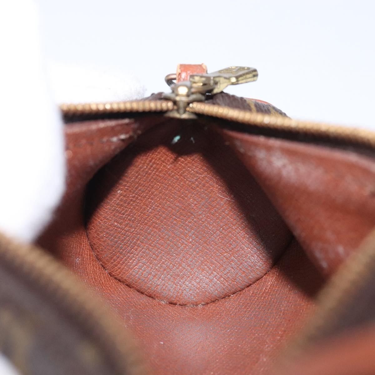 Louis Vuitton Louis Vuitton Papillon Pochette Monogram Canvas Size ONE SIZE - 13 Thumbnail