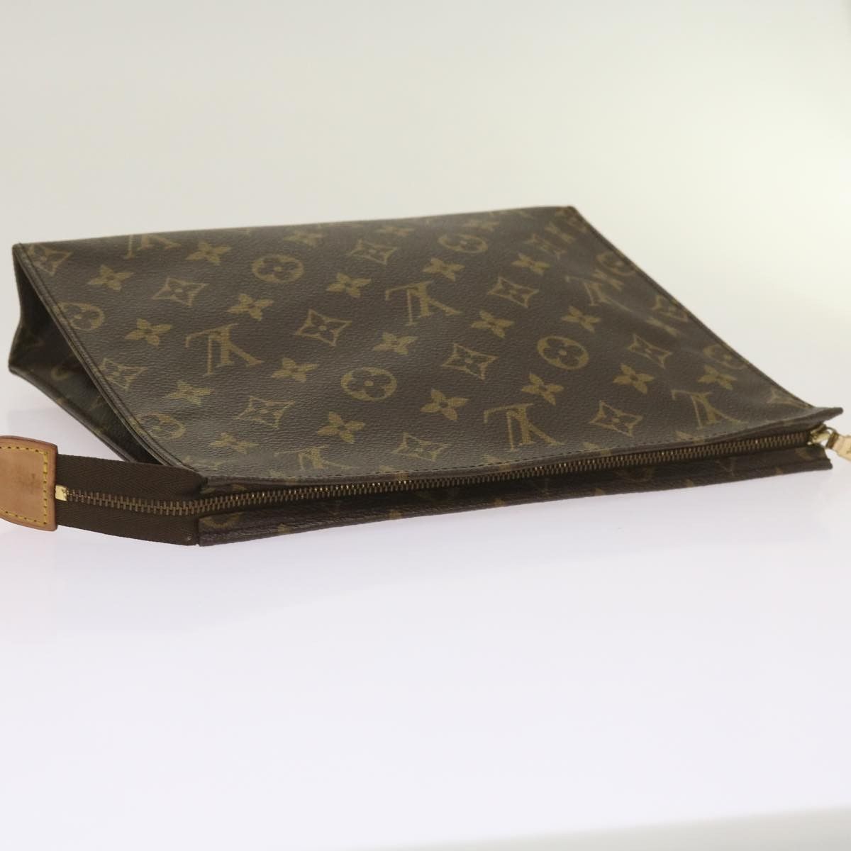 Louis Vuitton Louis Vuitton Poche Toilette NM Monogram Canvas Size ONE SIZE - 14 Thumbnail