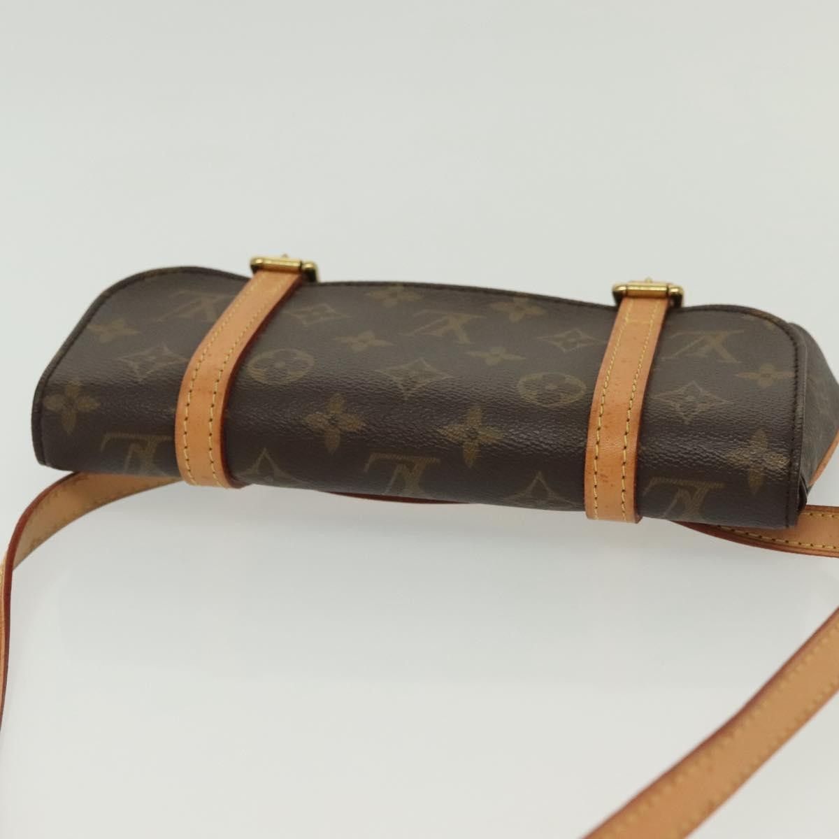 Louis Vuitton Louis Vuitton Marelle Waist Monogram Canvas Size ONE SIZE - 17 Thumbnail