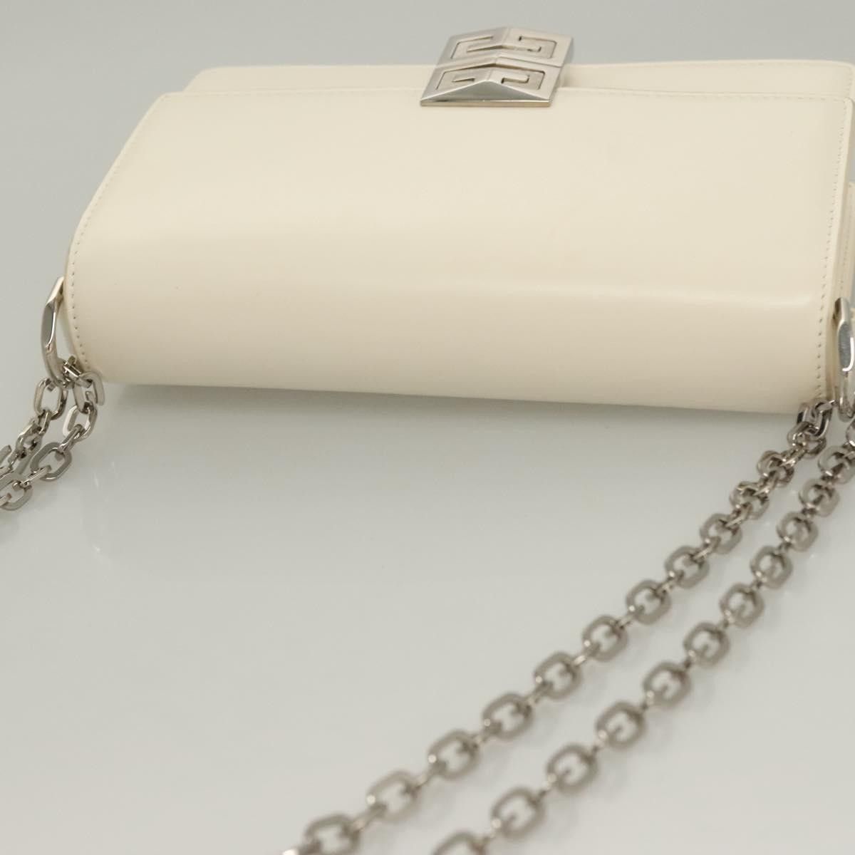 Givenchy Givenchy 4G Chain Crossbody Bag Leather Size ONE SIZE - 17 Thumbnail