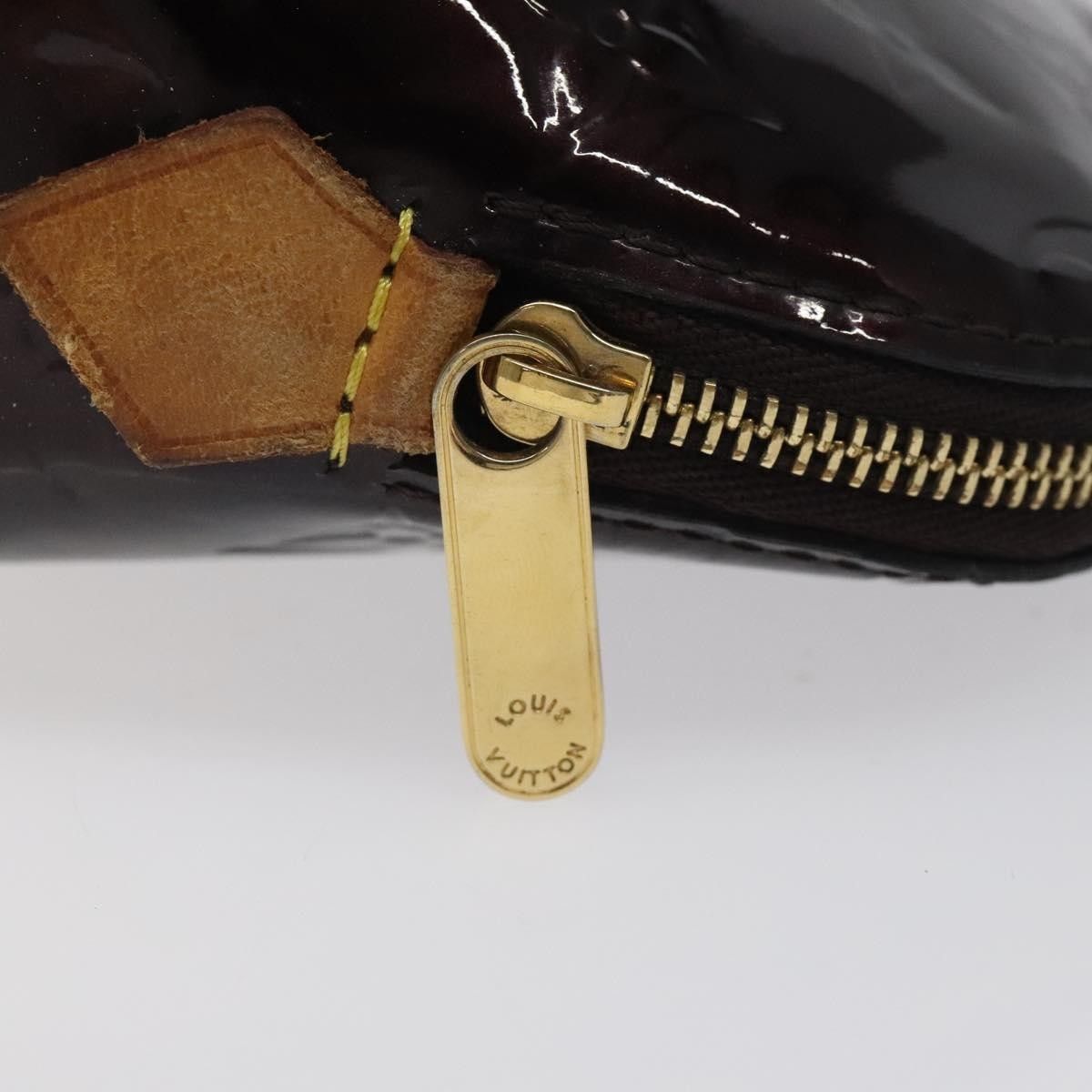 Louis Vuitton Louis Vuitton Cosmetic Pouch Monogram Vernis Size ONE SIZE - 12 Thumbnail