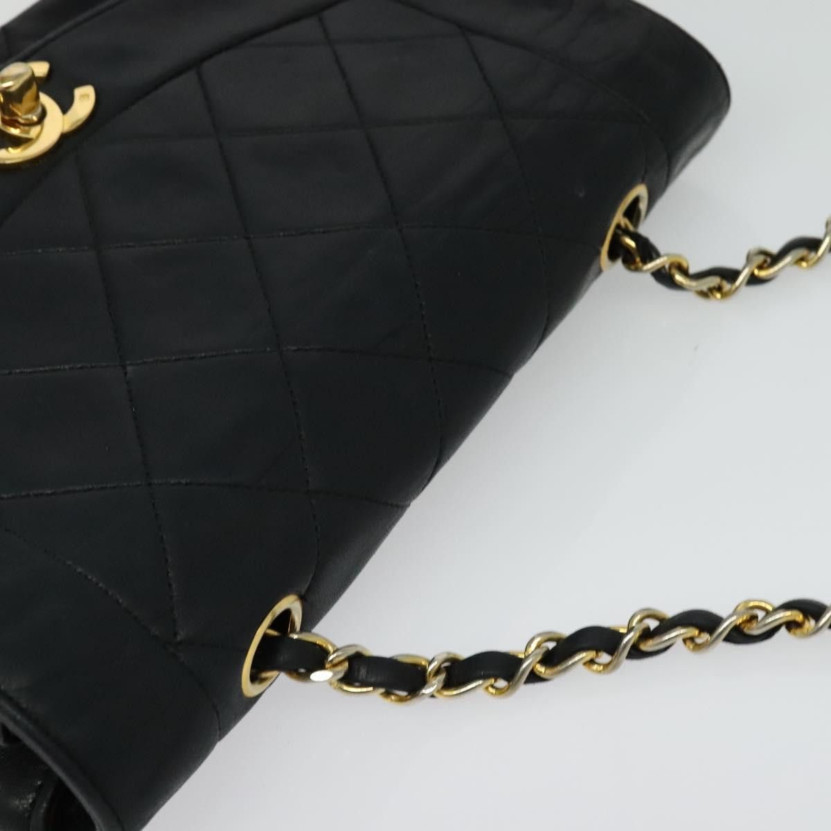 Chanel Chanel Vintage Diana Flap Bag Quilted Lambskin Size ONE SIZE - 6 Thumbnail
