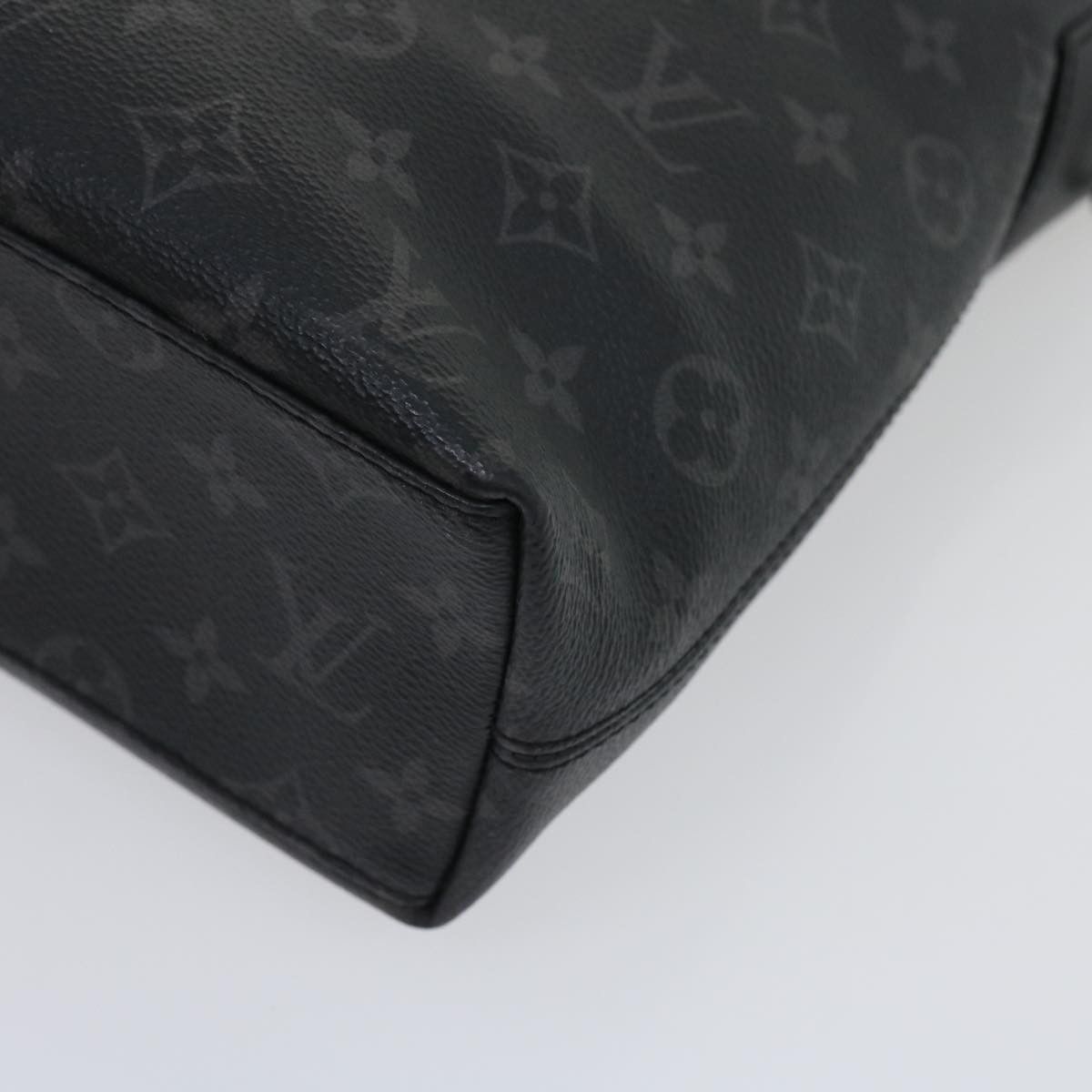 Louis Vuitton Louis Vuitton Explorer Tote Monogram Eclipse Canvas Size ONE SIZE - 5 Thumbnail