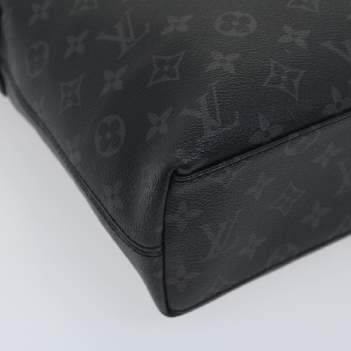 Louis Vuitton Louis Vuitton Explorer Tote Monogram Eclipse Canvas Size ONE SIZE - 7 Thumbnail
