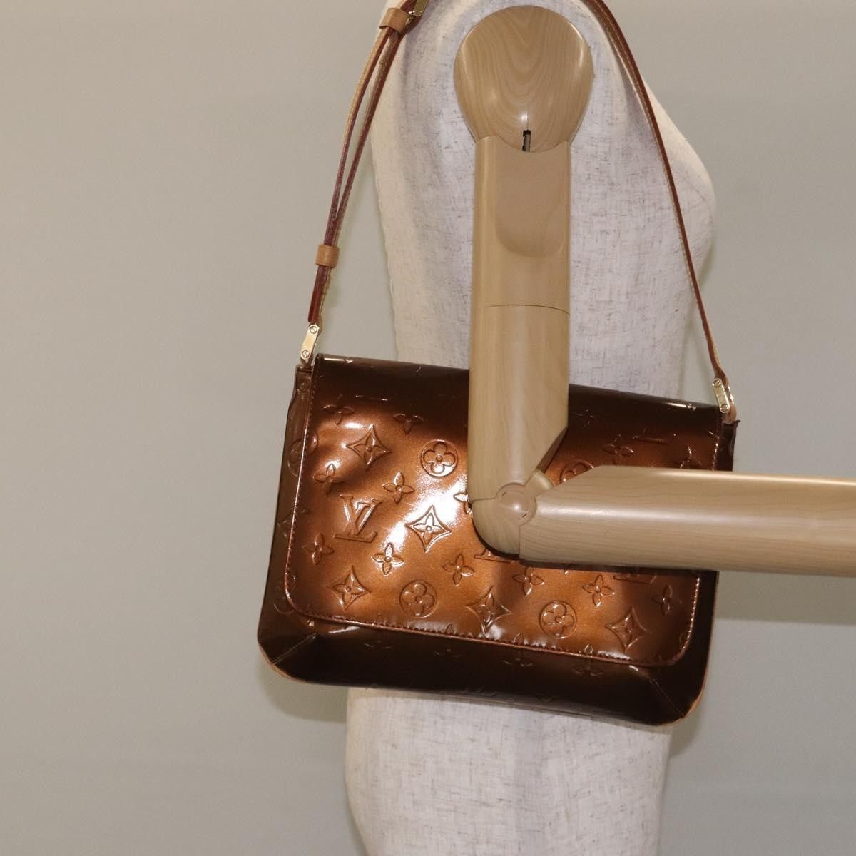 Louis Vuitton Louis Vuitton Thompson Street Handbag Monogram Vernis Size ONE SIZE - 13 Thumbnail