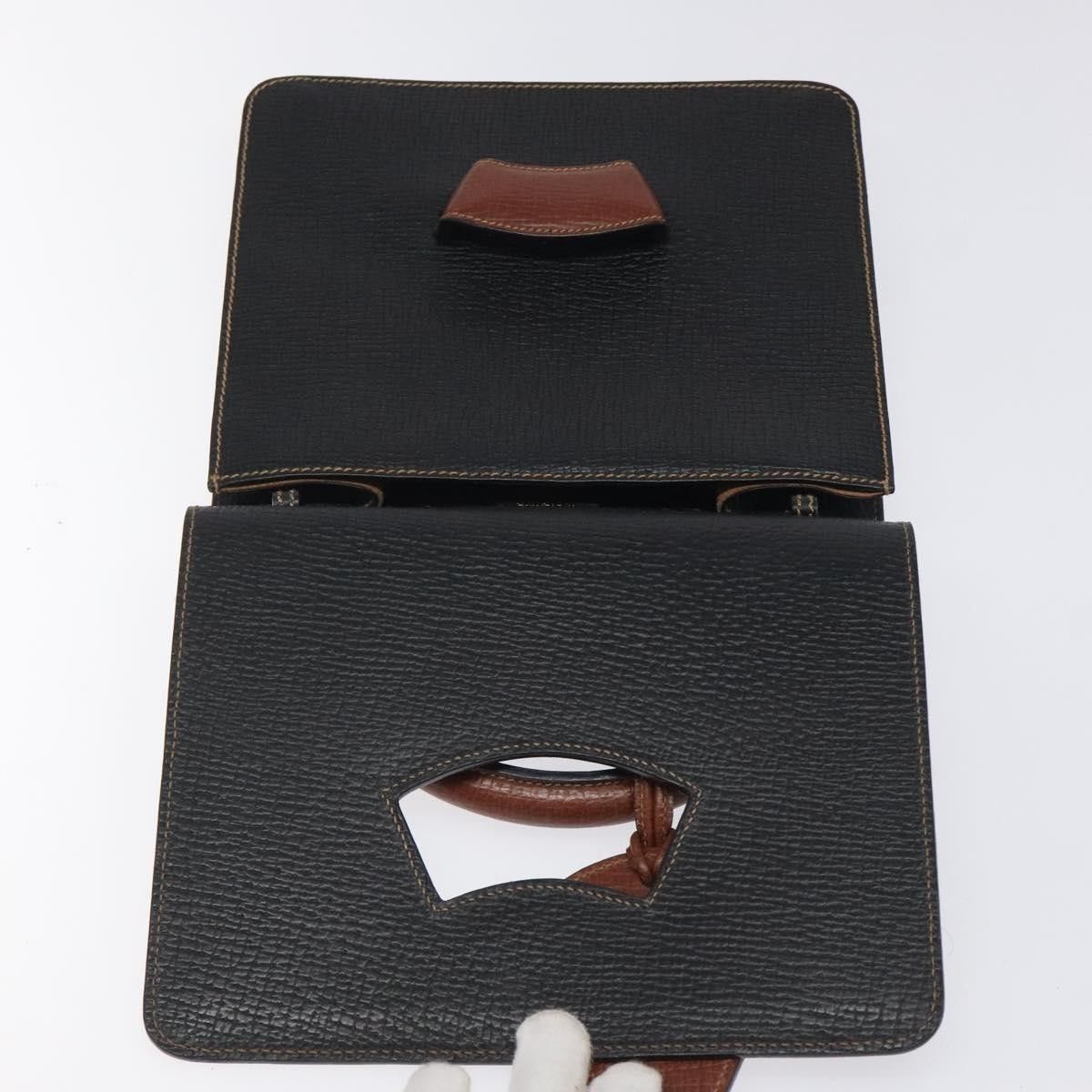 Loewe Loewe Barcelona Shoulder Bag Leather Size ONE SIZE - 20 Thumbnail