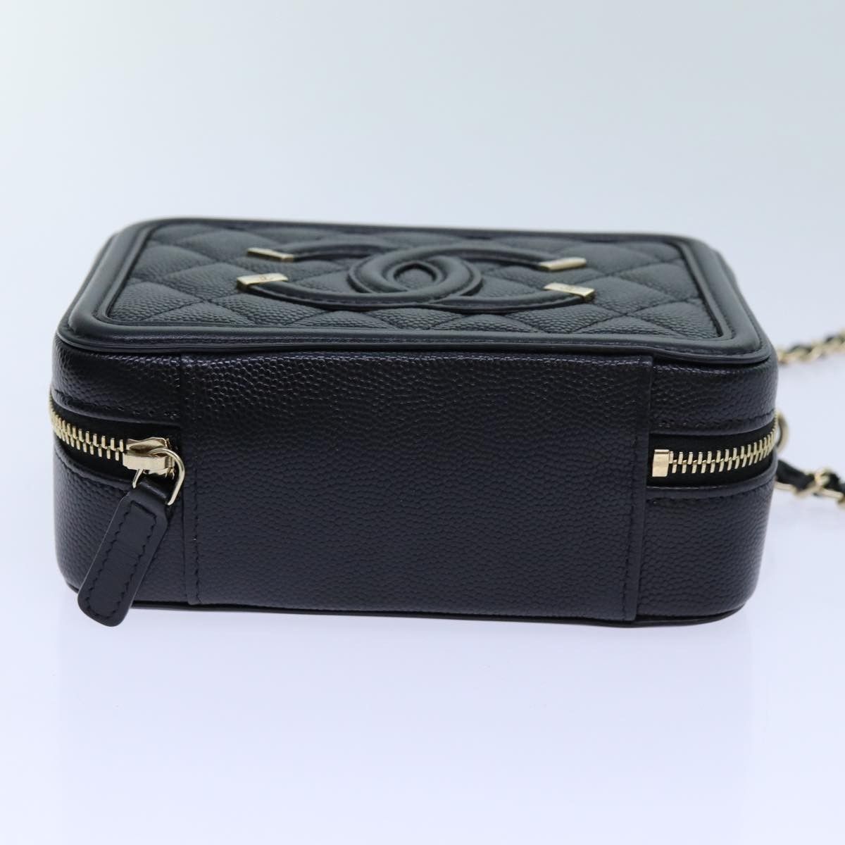 Chanel Chanel Filigree Vanity Clutch with Chain Quilted Caviar Size ONE SIZE - 18 Thumbnail