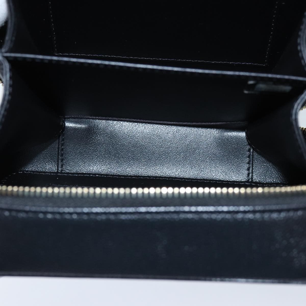 Chanel Chanel Filigree Vanity Clutch with Chain Quilted Caviar Size ONE SIZE - 5 Thumbnail