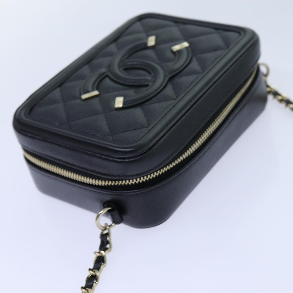 Chanel Chanel Filigree Vanity Clutch with Chain Quilted Caviar Size ONE SIZE - 19 Thumbnail