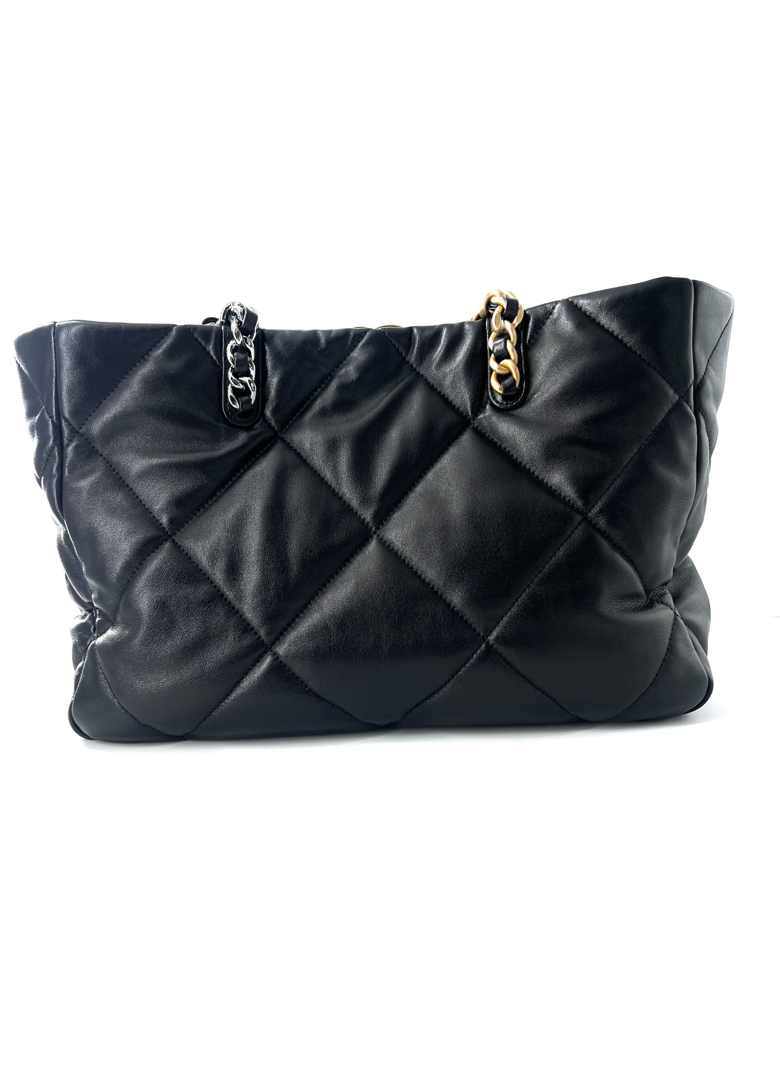 Chanel Chanel 19 Shopping Bag Quilted Leather Size ONE SIZE - 2 Thumbnail