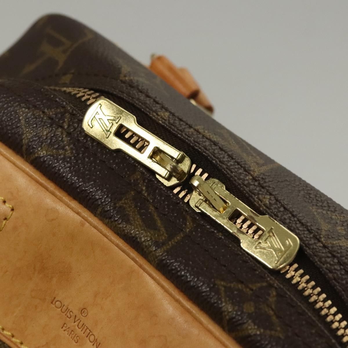 Louis Vuitton Louis Vuitton Excursion Handbag Monogram Canvas Size ONE SIZE - 13 Thumbnail