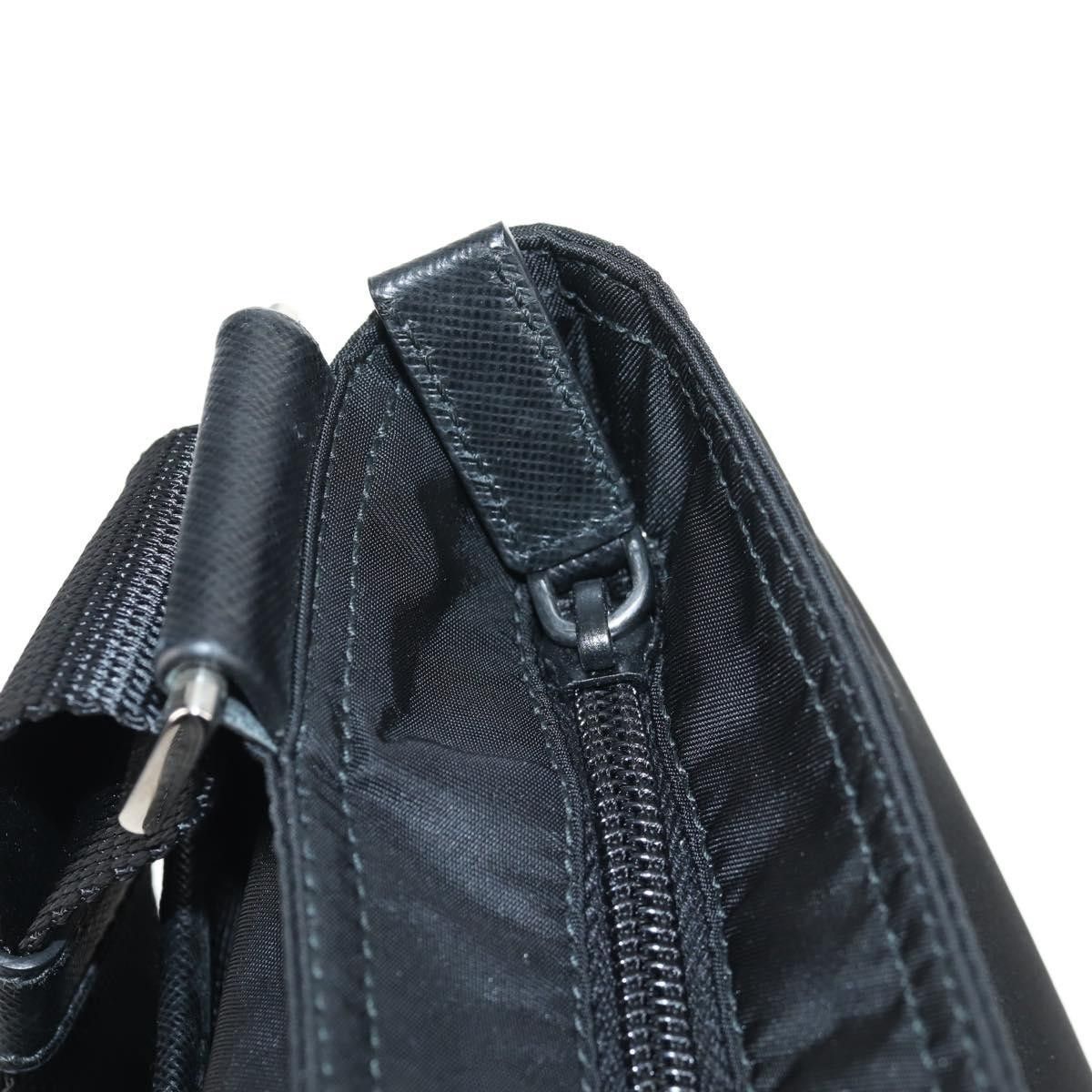 Prada Prada Zip Messenger Quilted Tessuto Size ONE SIZE - 16 Thumbnail