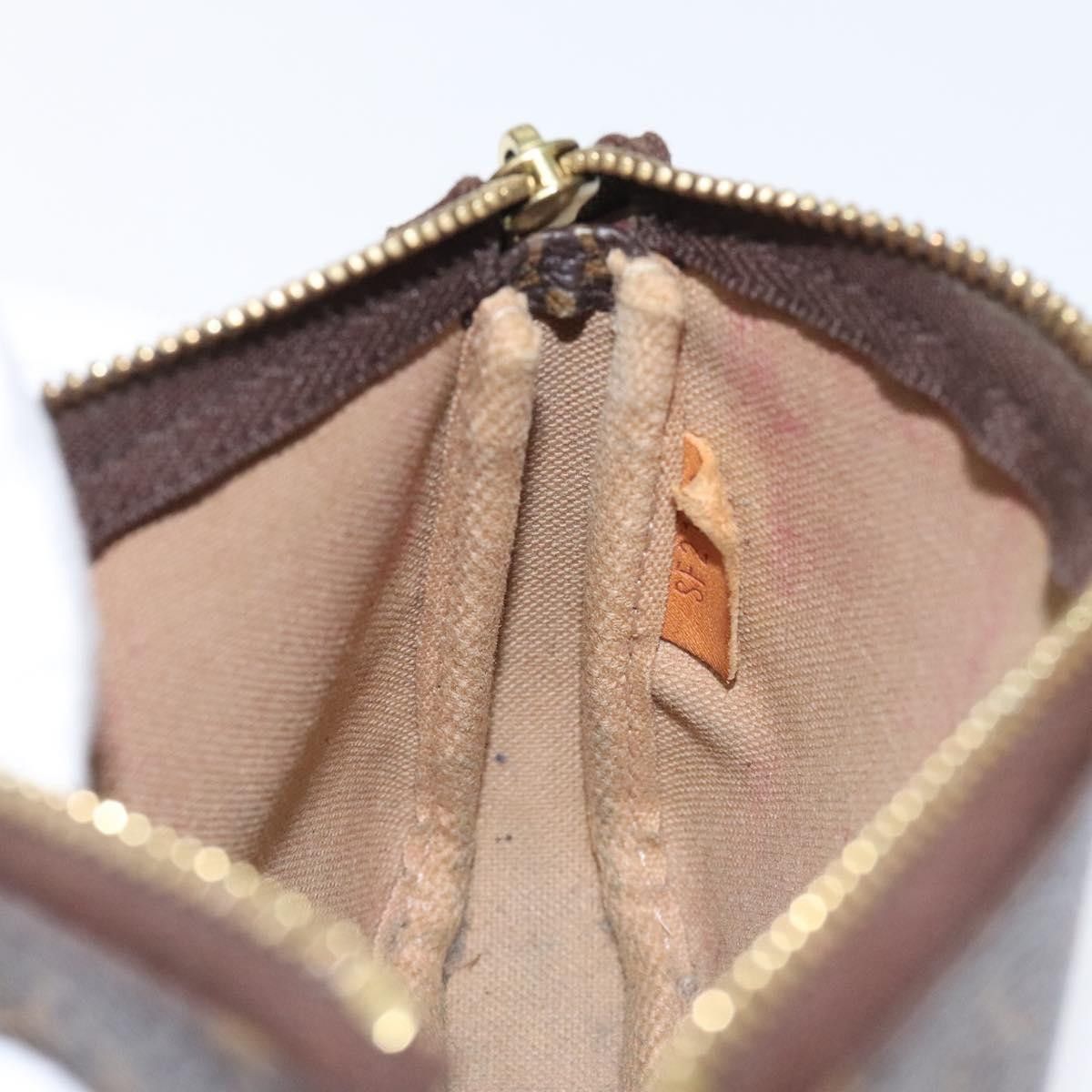 Louis Vuitton Louis Vuitton Pochette Accessoires Limited Edition Monogram Trunk Size ONE SIZE - 20 Thumbnail