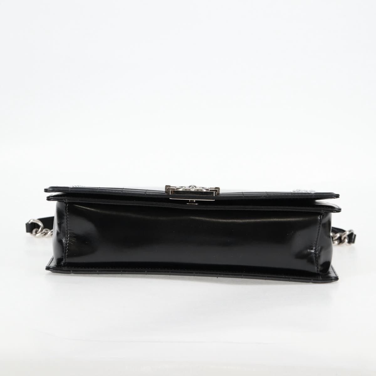 Chanel Chanel Reverso Boy Flap Bag Patent Size ONE SIZE - 19 Thumbnail