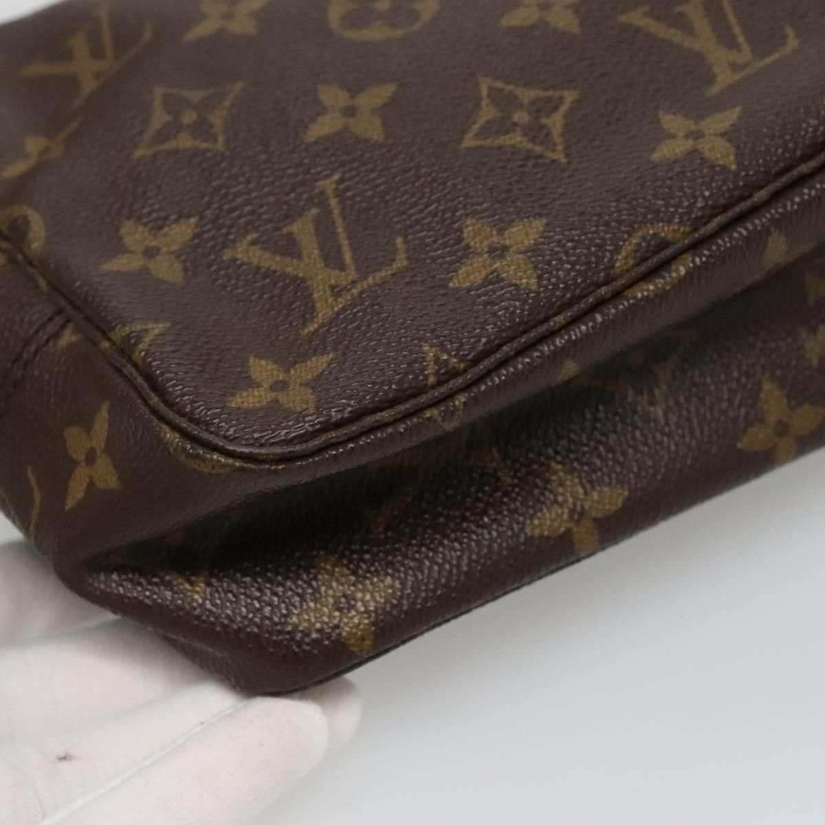 Louis Vuitton Louis Vuitton Trousse Toiletry Pouch Monogram Canvas Size ONE SIZE - 8 Thumbnail