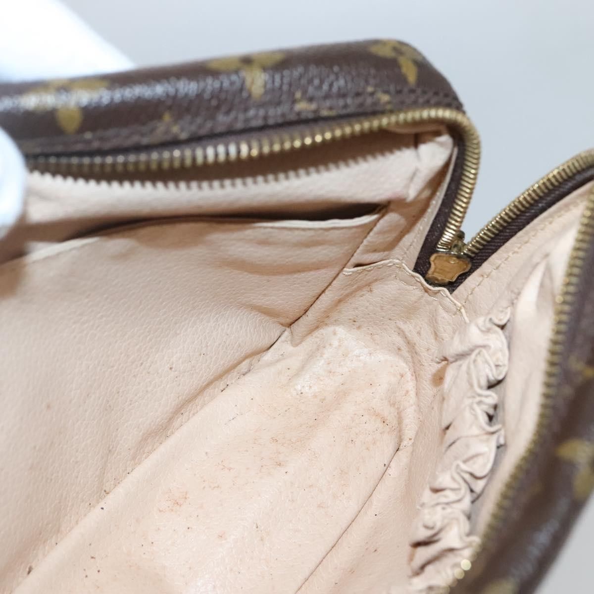 Louis Vuitton Louis Vuitton Trousse Toiletry Pouch Monogram Canvas Size ONE SIZE - 14 Thumbnail