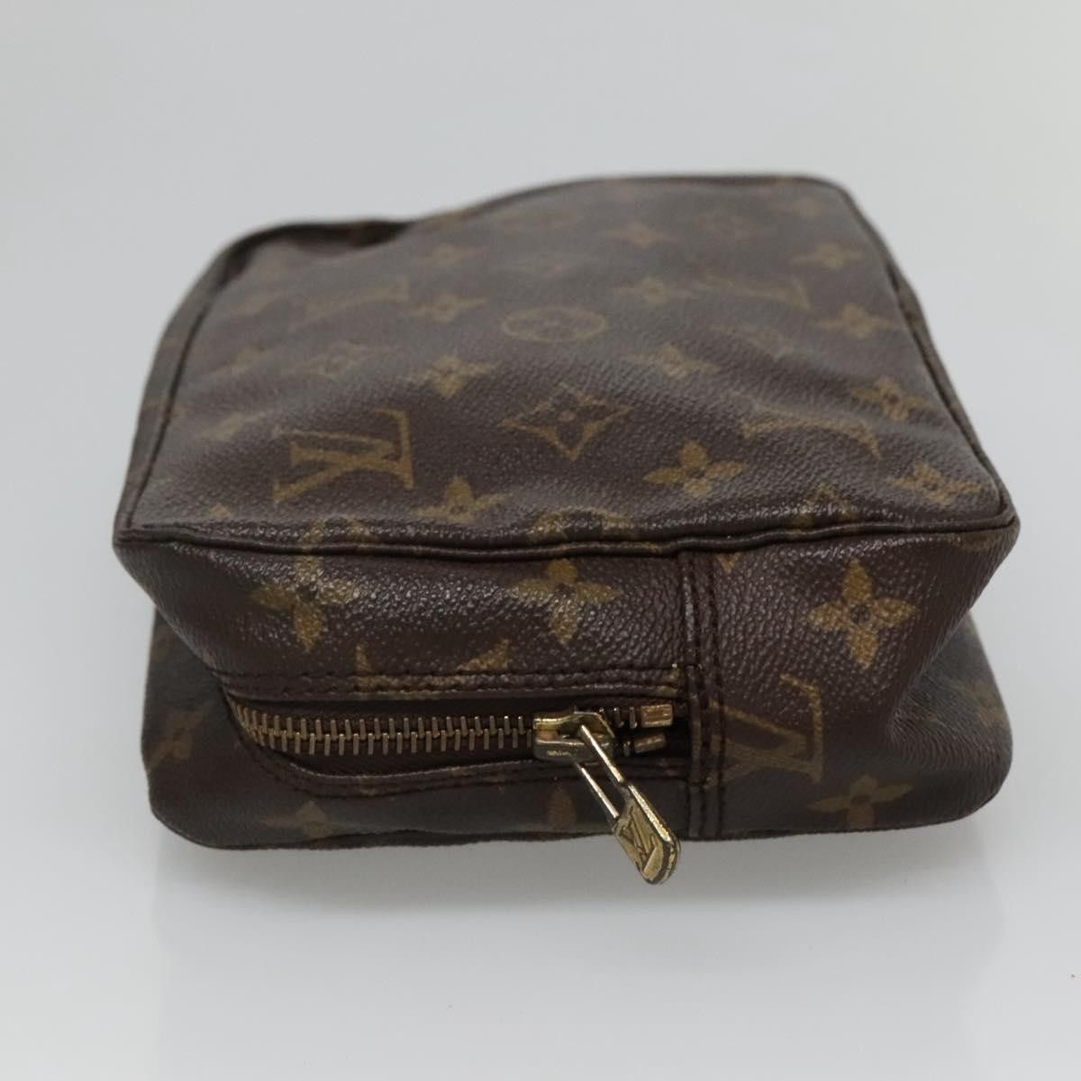 Louis Vuitton Louis Vuitton Trousse Toiletry Pouch Monogram Canvas Size ONE SIZE - 3 Thumbnail