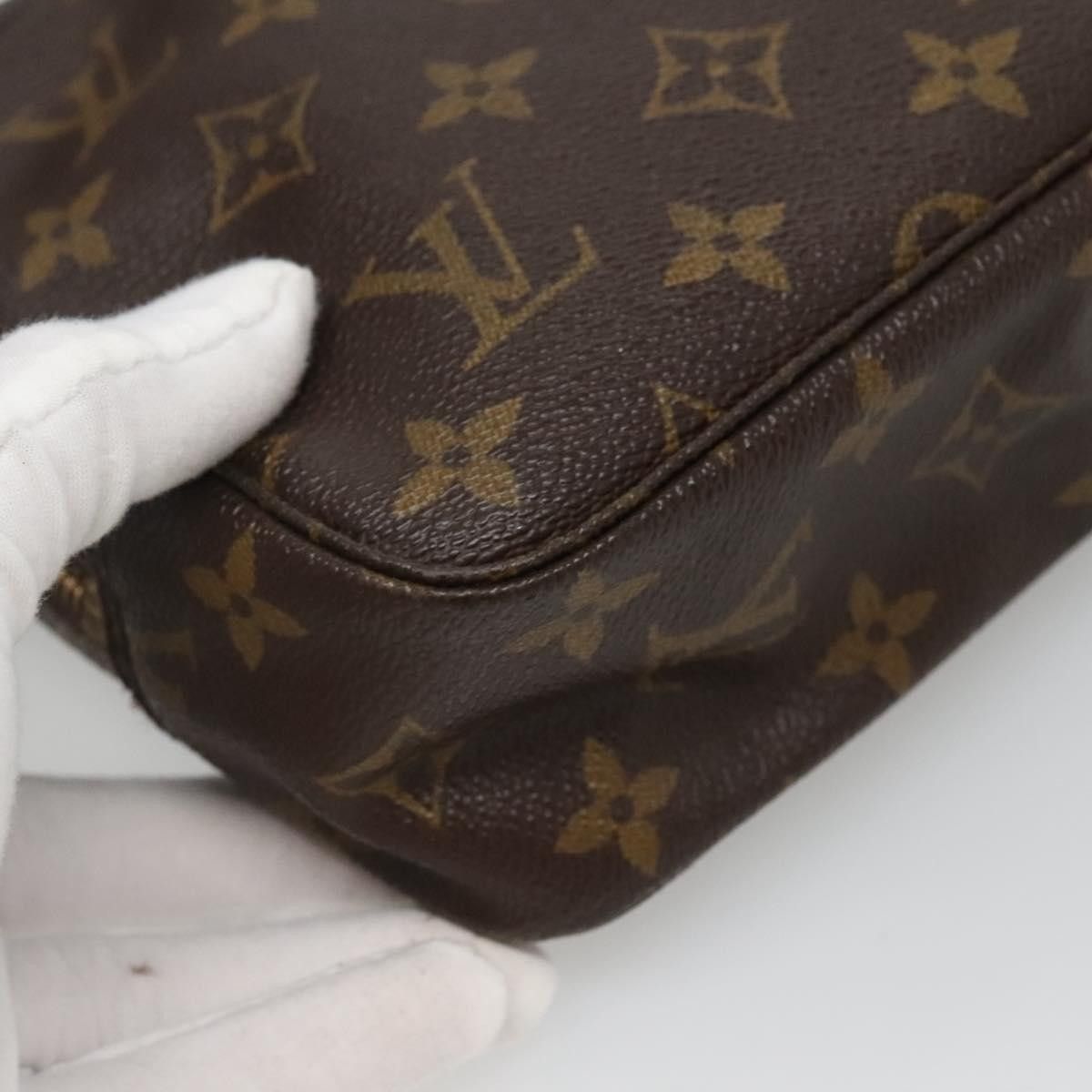 Louis Vuitton Louis Vuitton Trousse Toiletry Pouch Monogram Canvas Size ONE SIZE - 9 Thumbnail