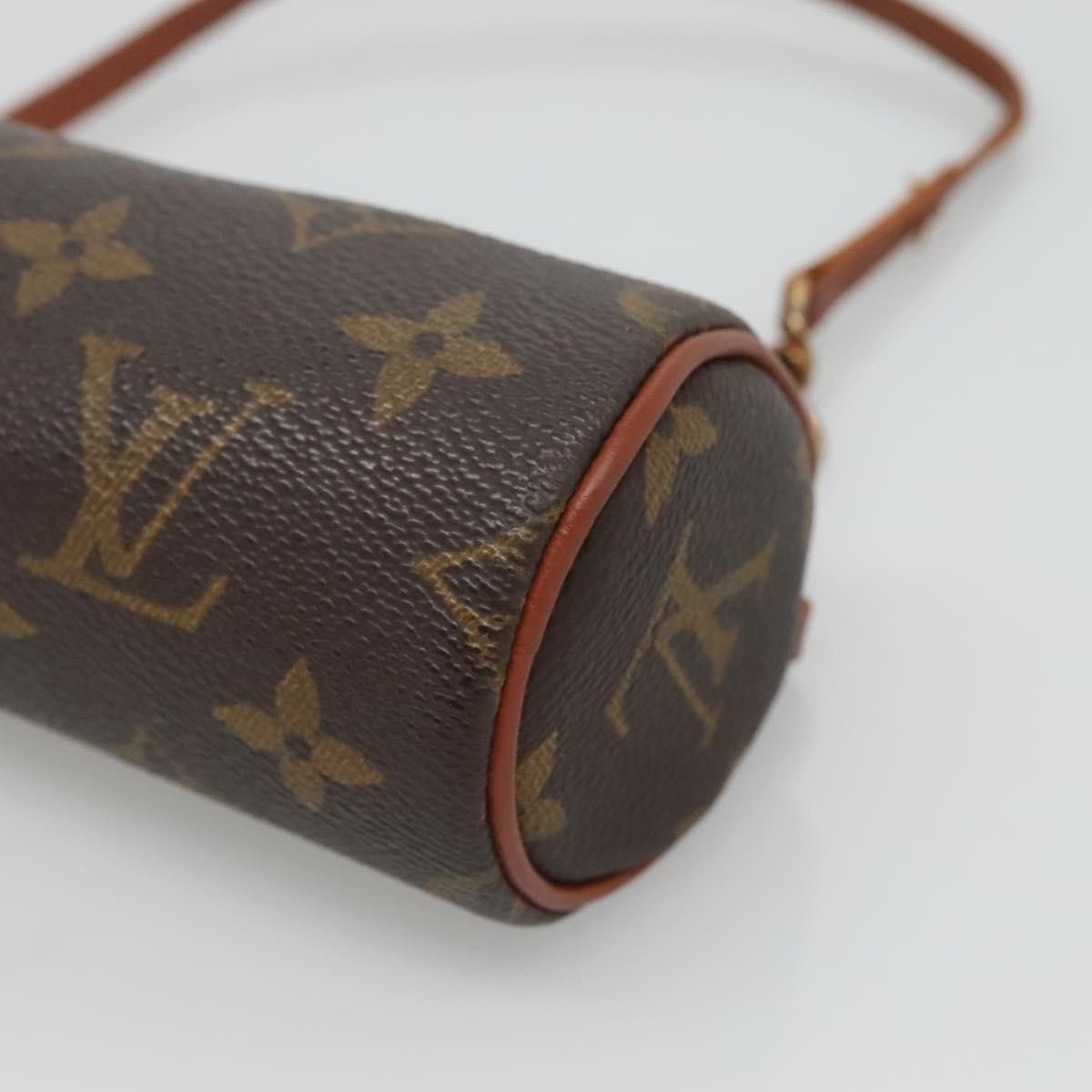 Louis Vuitton Louis Vuitton Papillon Pochette Monogram Canvas Size ONE SIZE - 7 Thumbnail