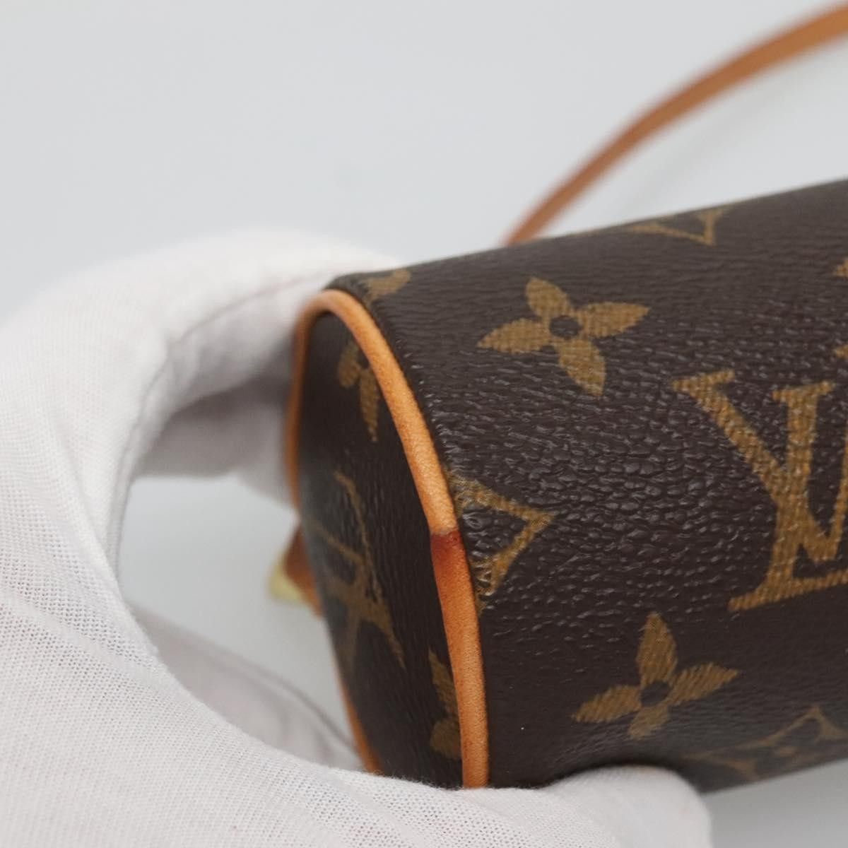 Louis Vuitton Louis Vuitton Papillon Pochette Monogram Canvas Size ONE SIZE - 8 Thumbnail