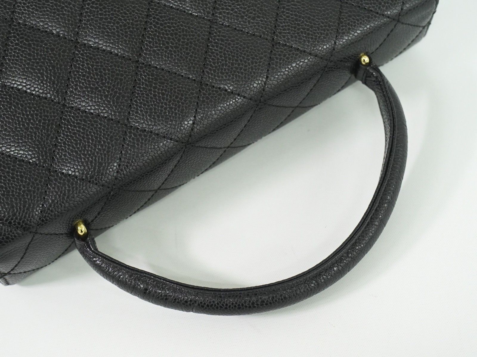 Chanel Chanel Coco Top Handle Bag Quilted Caviar Size ONE SIZE - 6 Thumbnail