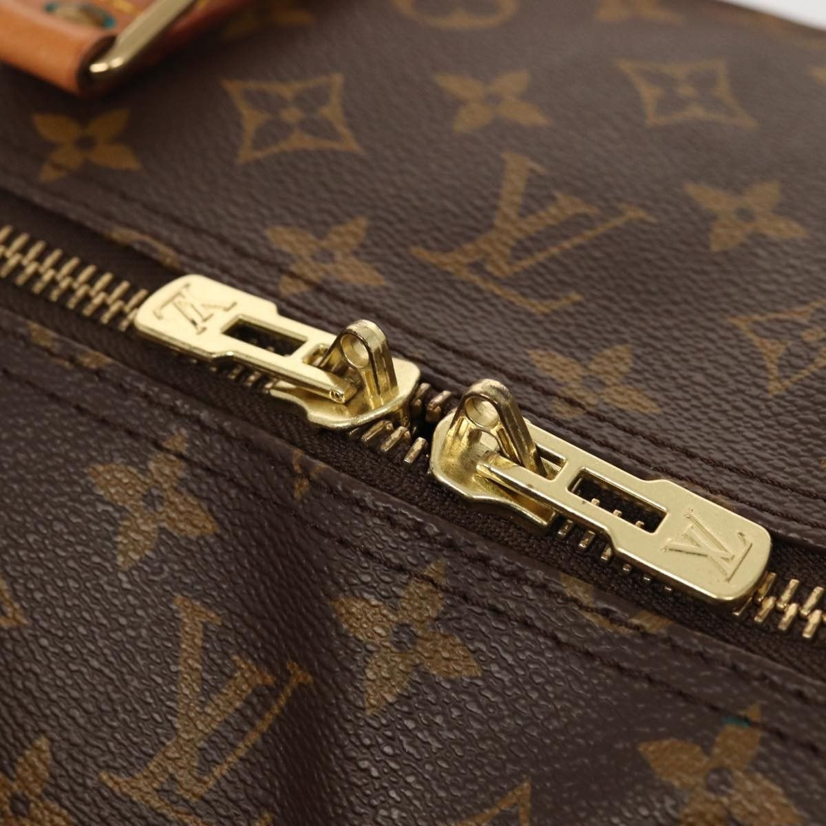 Louis Vuitton Louis Vuitton Keepall Bag Monogram Canvas Size ONE SIZE - 19 Thumbnail
