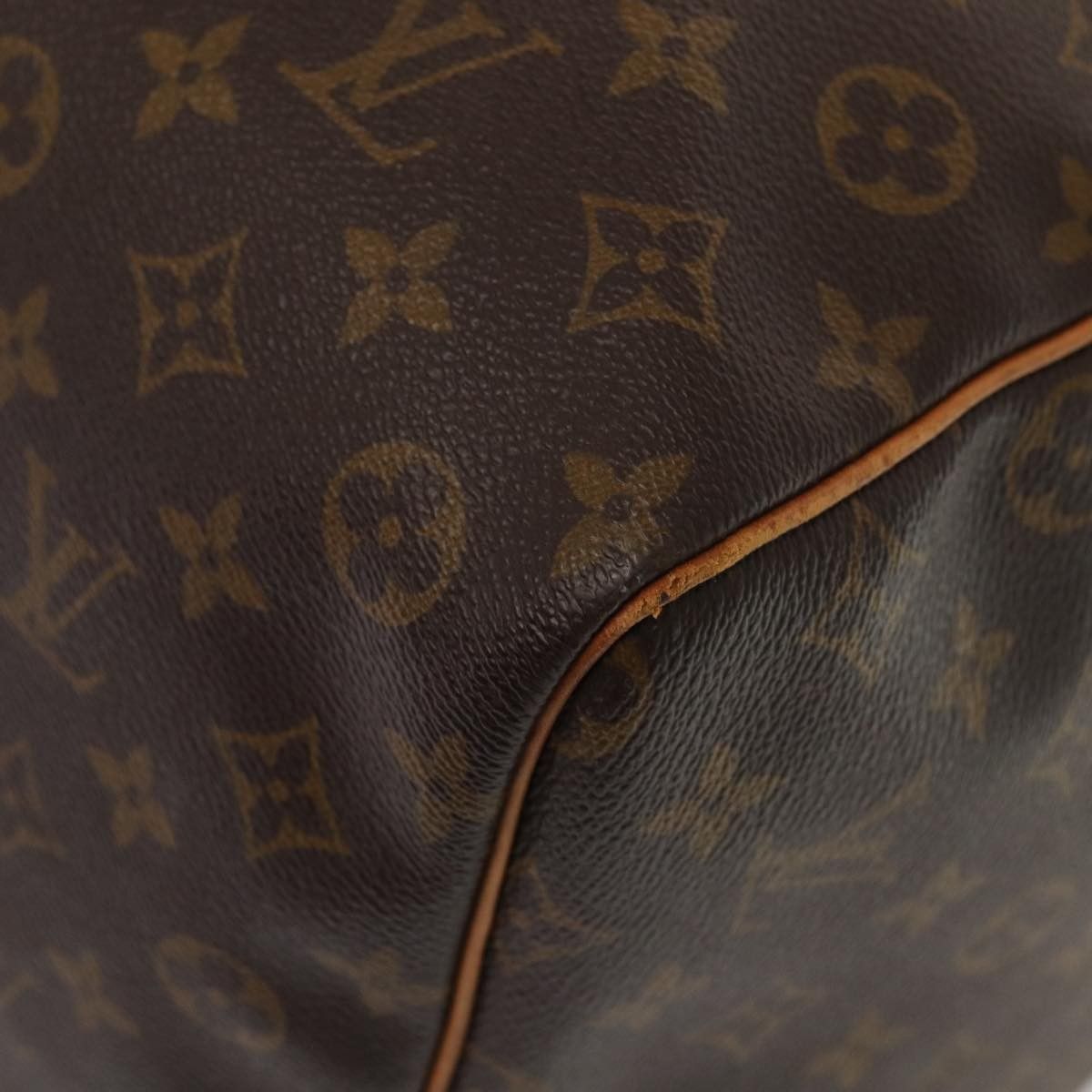 Louis Vuitton Louis Vuitton Keepall Bag Monogram Canvas Size ONE SIZE - 9 Thumbnail