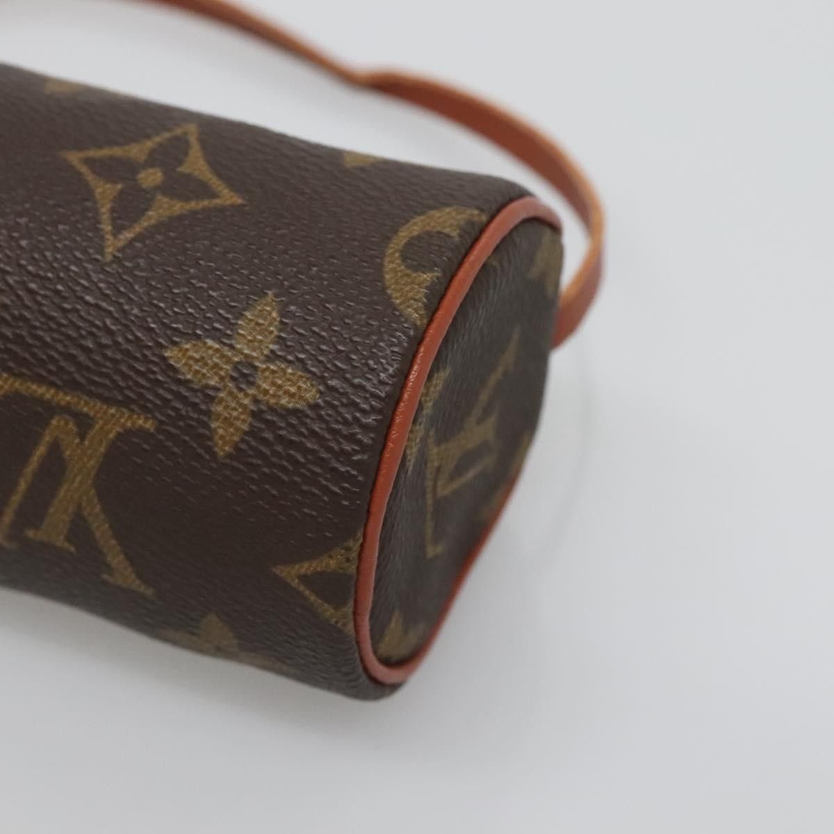 Louis Vuitton Louis Vuitton Papillon Pochette Monogram Canvas Size ONE SIZE - 8 Thumbnail