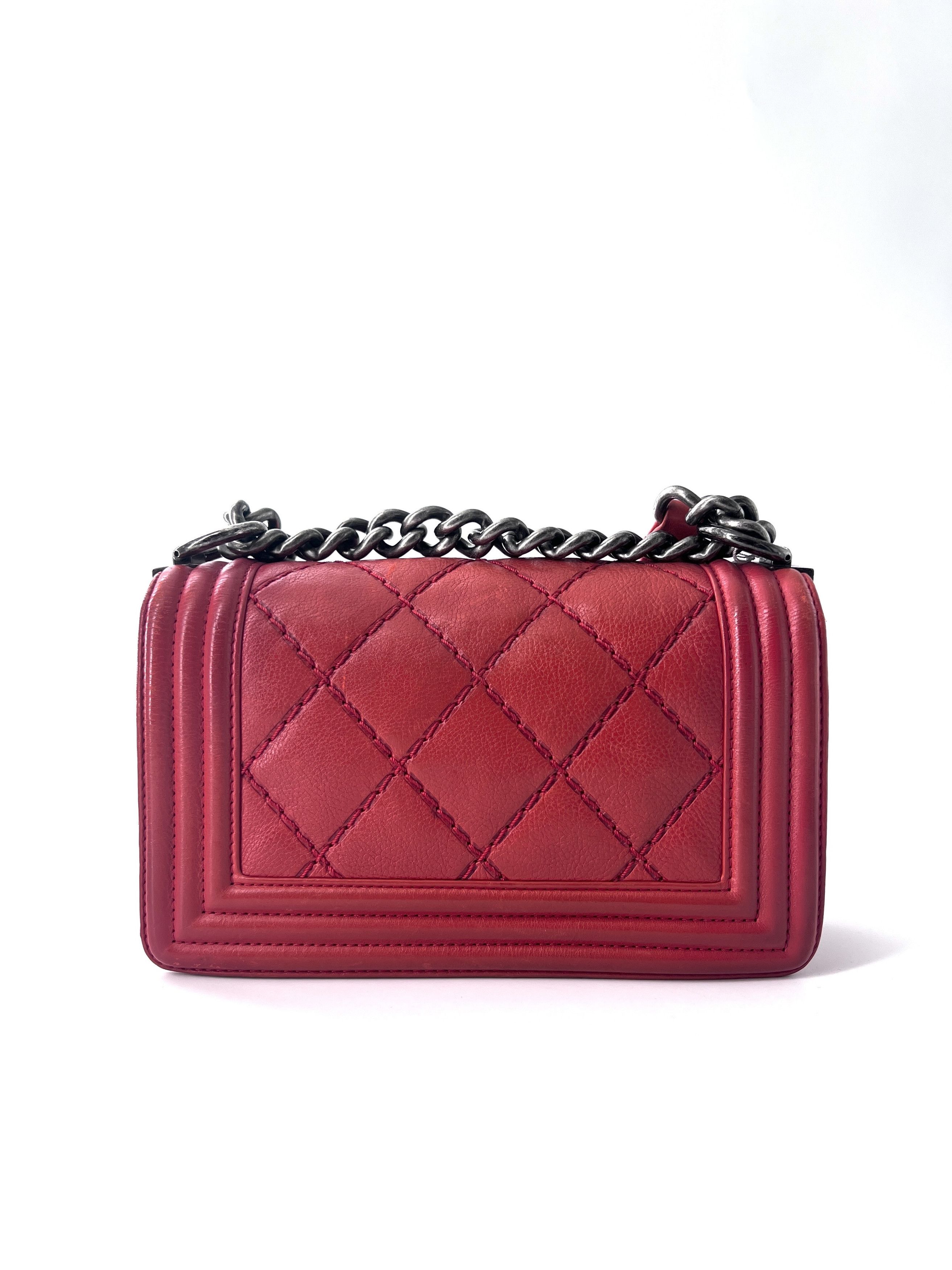 Chanel Chanel Boy Flap Bag Quilted Lambskin Size ONE SIZE - 2 Thumbnail