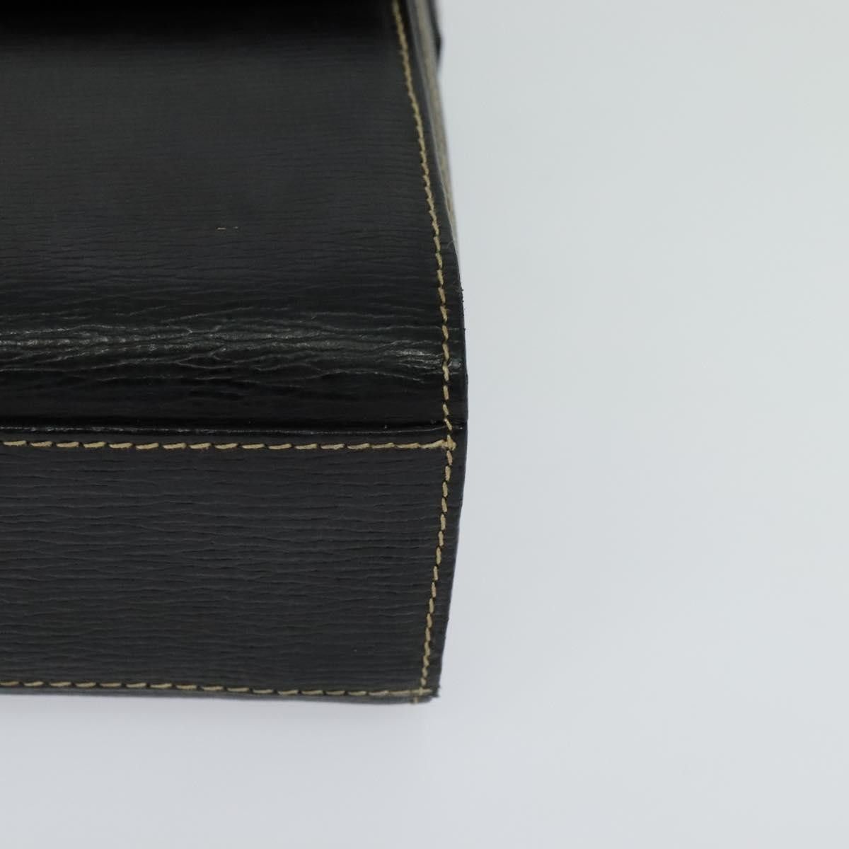 Celine Celine Vintage Circle Logo Crossbody Bag Leather Size ONE SIZE - 11 Thumbnail