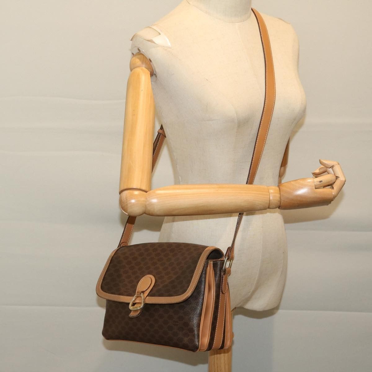 Celine Celine Macadam Shoulder Bag PVC Leather Size ONE SIZE - 12 Thumbnail