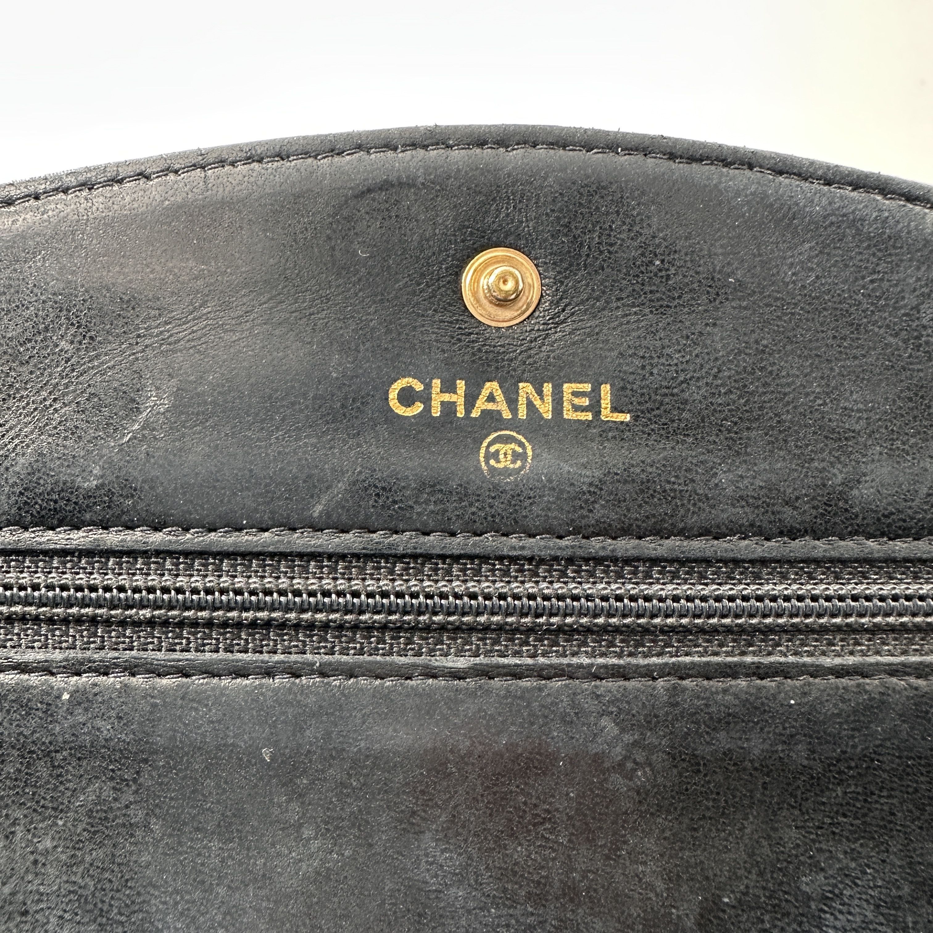 Chanel Chanel Logo Wallet on Chain Leather Size ONE SIZE - 9 Thumbnail