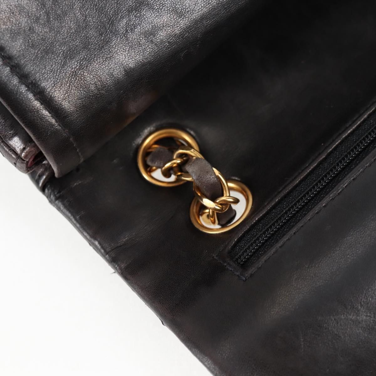 Chanel Chanel Vintage Classic Double Flap Bag Quilted Lambskin Size ONE SIZE - 20 Thumbnail