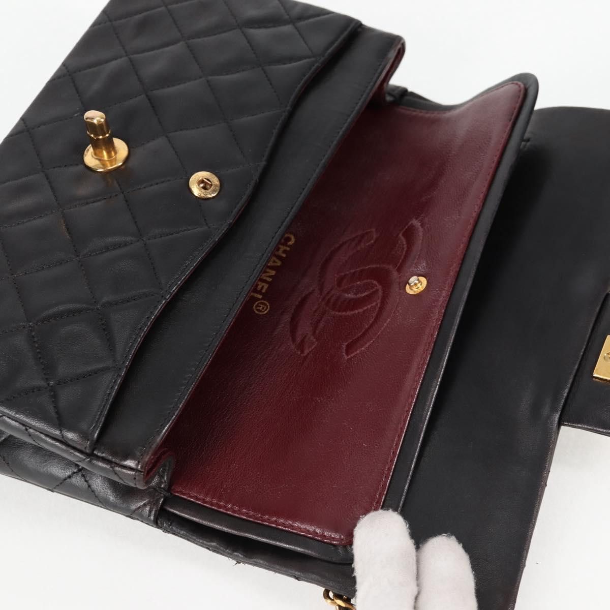 Chanel Chanel Vintage Classic Double Flap Bag Quilted Lambskin Size ONE SIZE - 23 Thumbnail