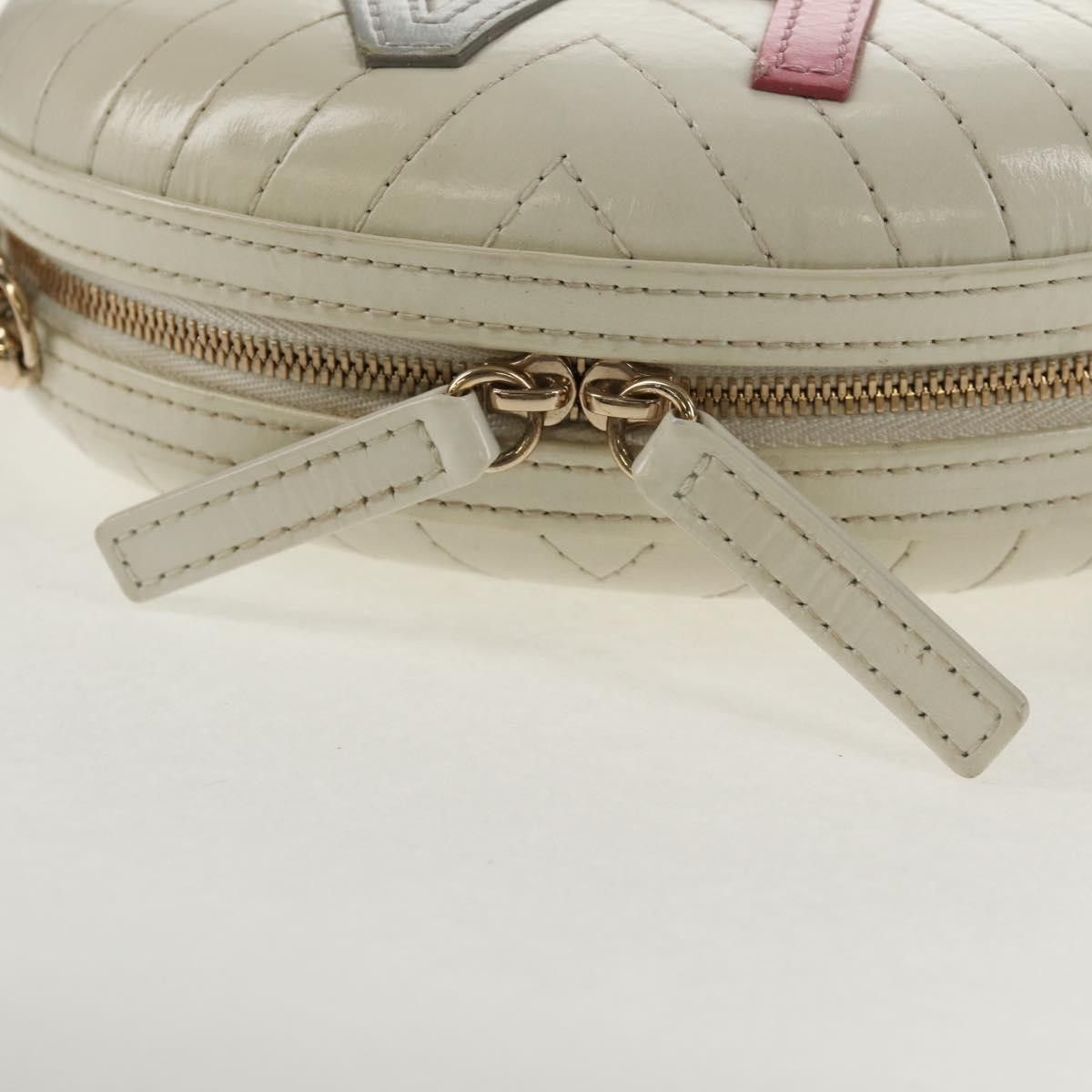 Chanel Chanel La Pausa Evening Bag Chevron Lambskin with Applique Size ONE SIZE - 13 Thumbnail