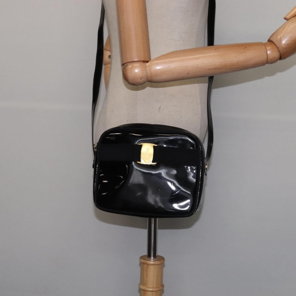 Salvatore Ferragamo Salvatore Ferragamo Vara Bow camera Patent Leather Size ONE SIZE - 12 Thumbnail