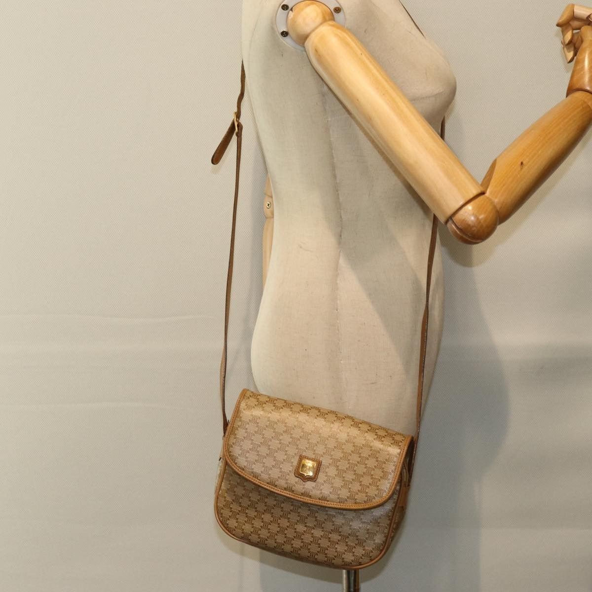 Celine Celine Macadam Shoulder Bag PVC Leather Size ONE SIZE - 14 Thumbnail