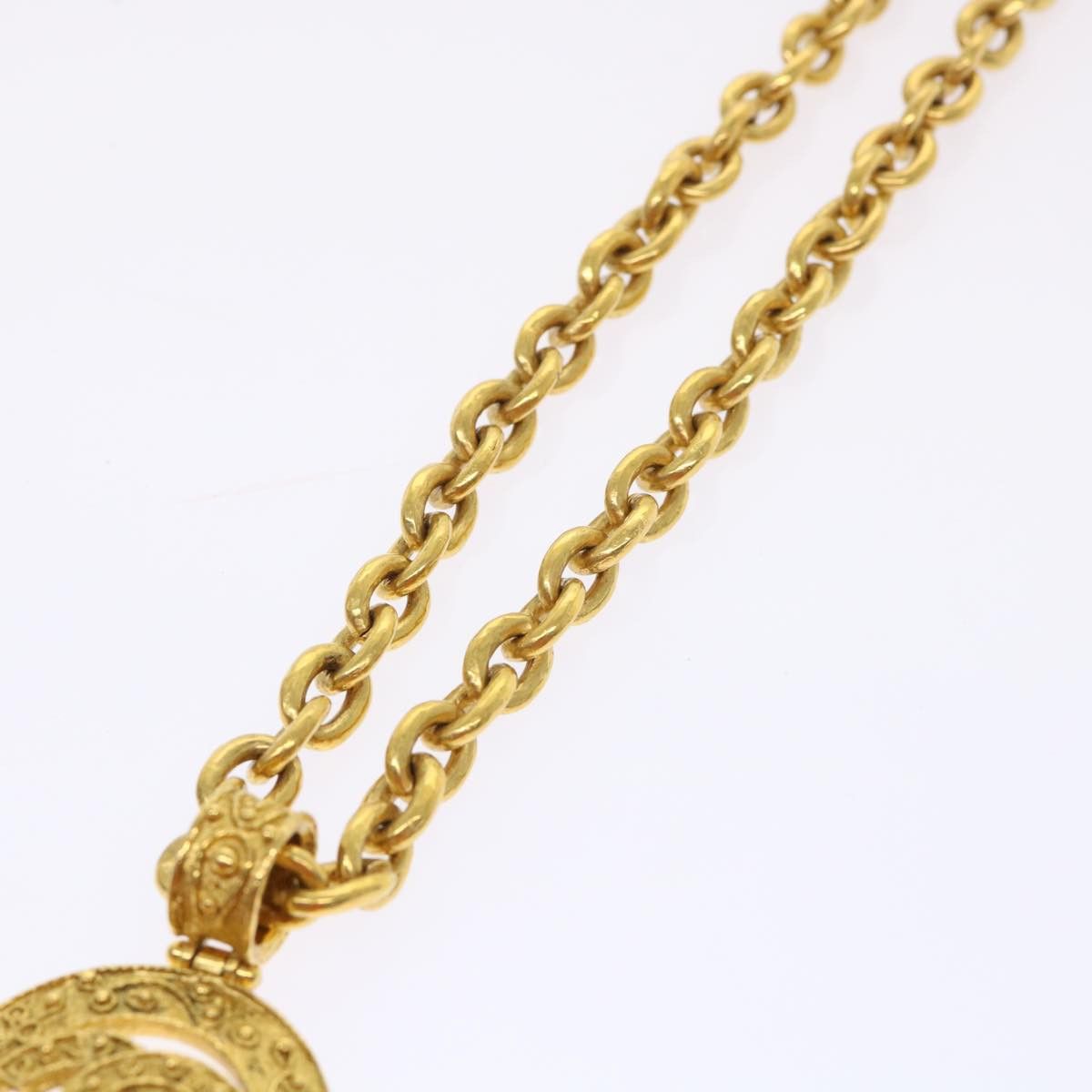 Chanel Chanel CC Open Heart Pendant Necklace Metal Size ONE SIZE - 7 Thumbnail
