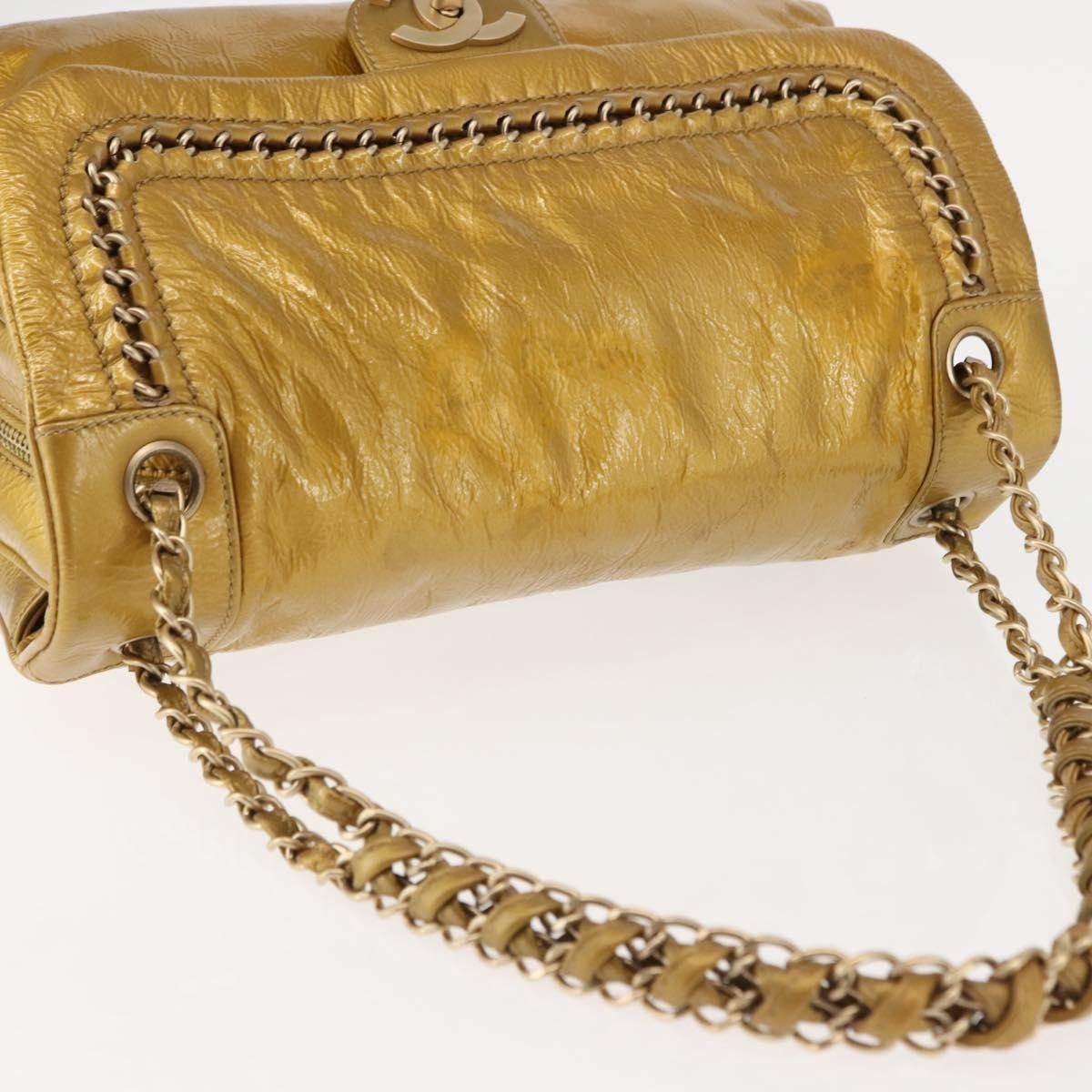 Chanel Chanel Luxe Ligne Flap Bag Patent Size ONE SIZE - 20 Thumbnail